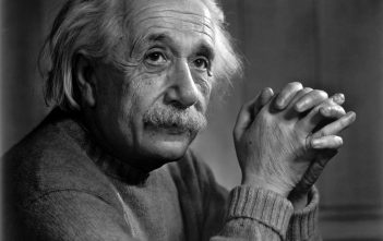 Albert Einstein – Pourquoi le Socialisme ?