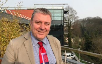 Jean-Paul Lecoq (député PCF) appelle à la nationalisation de Lafarge. Un pas dans la bonne direction.